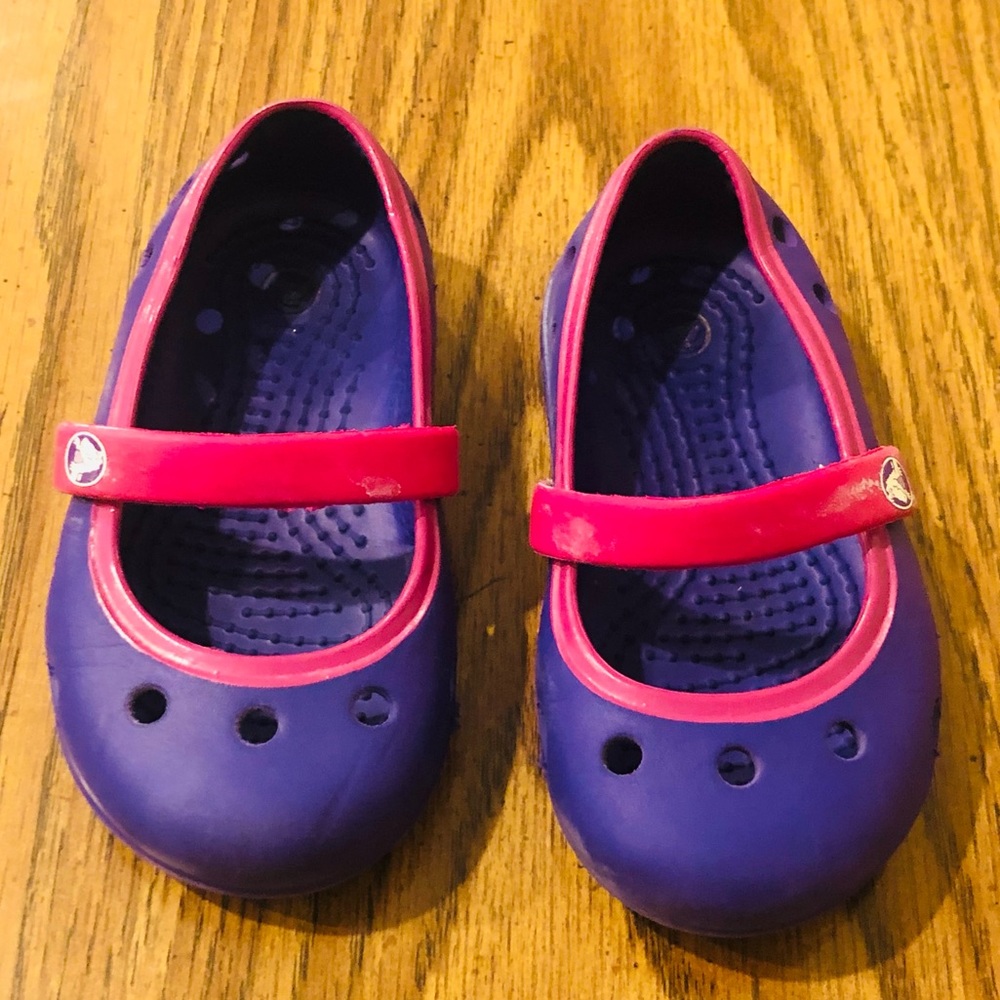 Crocs flats